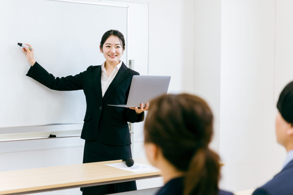 話が長いと言われるあなたへ|「1分で話せ」が教える最強の伝える技術 話が長いと言われるあなたへ|「1分で話せ」が教える最強の伝える技術